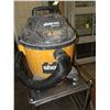 Image 1 : Industrial Shop Vac