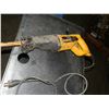 Image 1 : Dewalt Sawzall
