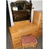 Image 1 : 4pc Bedroom Set
