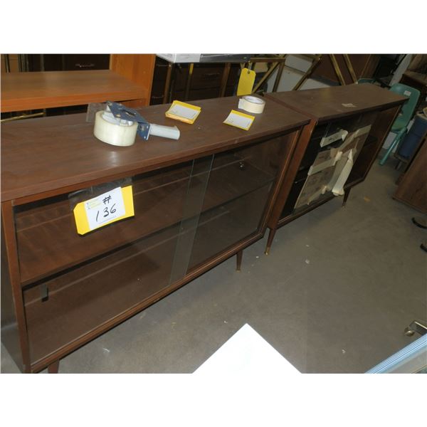 2pc China Cabinet Set