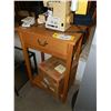 Image 1 : End Table