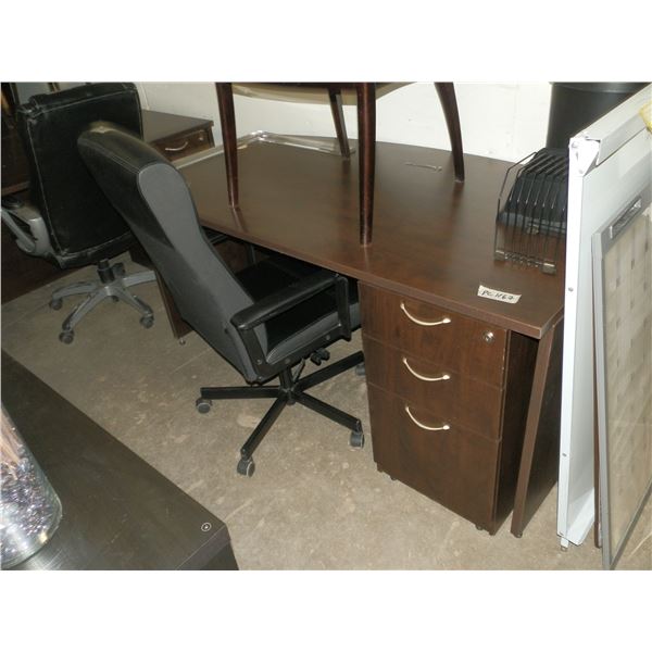 Office Desk With Chair