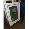 Image 1 : 3 Bathroom Style Windows