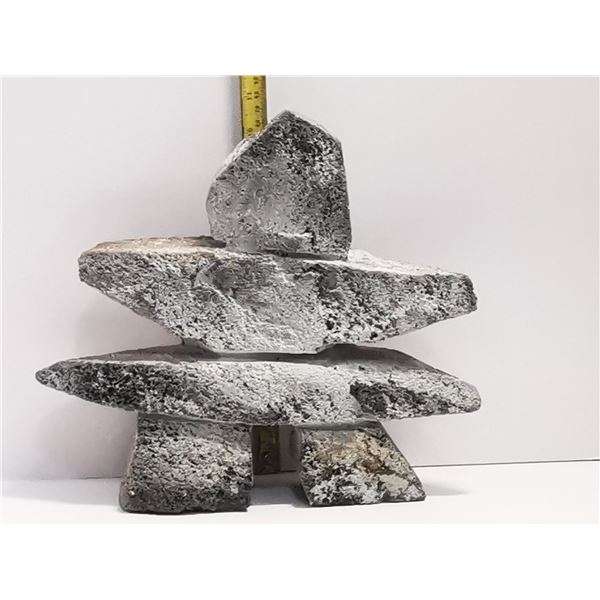 LARGE NATIVE AMERICAN INUKSHUK STATUE