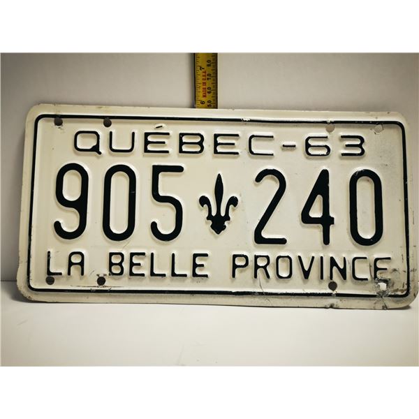 VINTAGE COLLECTIBLE 1963 QUEBEC LICENSE PLATE