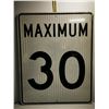 Image 1 : DECOMMISSIONED CONSTRUCTION MAXIMUM 30 SIGN