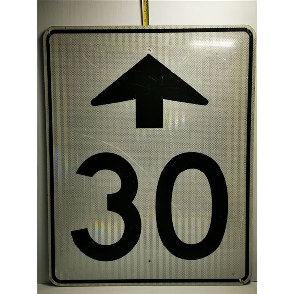 DECOMMISSIONED CONSTRUCTION SIGN 30 AHEAD