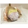 Image 2 : LARGE ZIPLOC BAGGY FULL OF VINTAGE DOILIES
