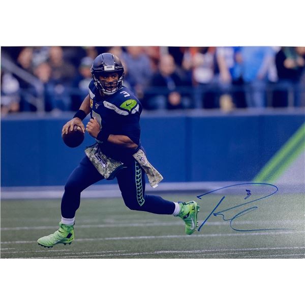 Autograph Signed Russell Wilson Photo