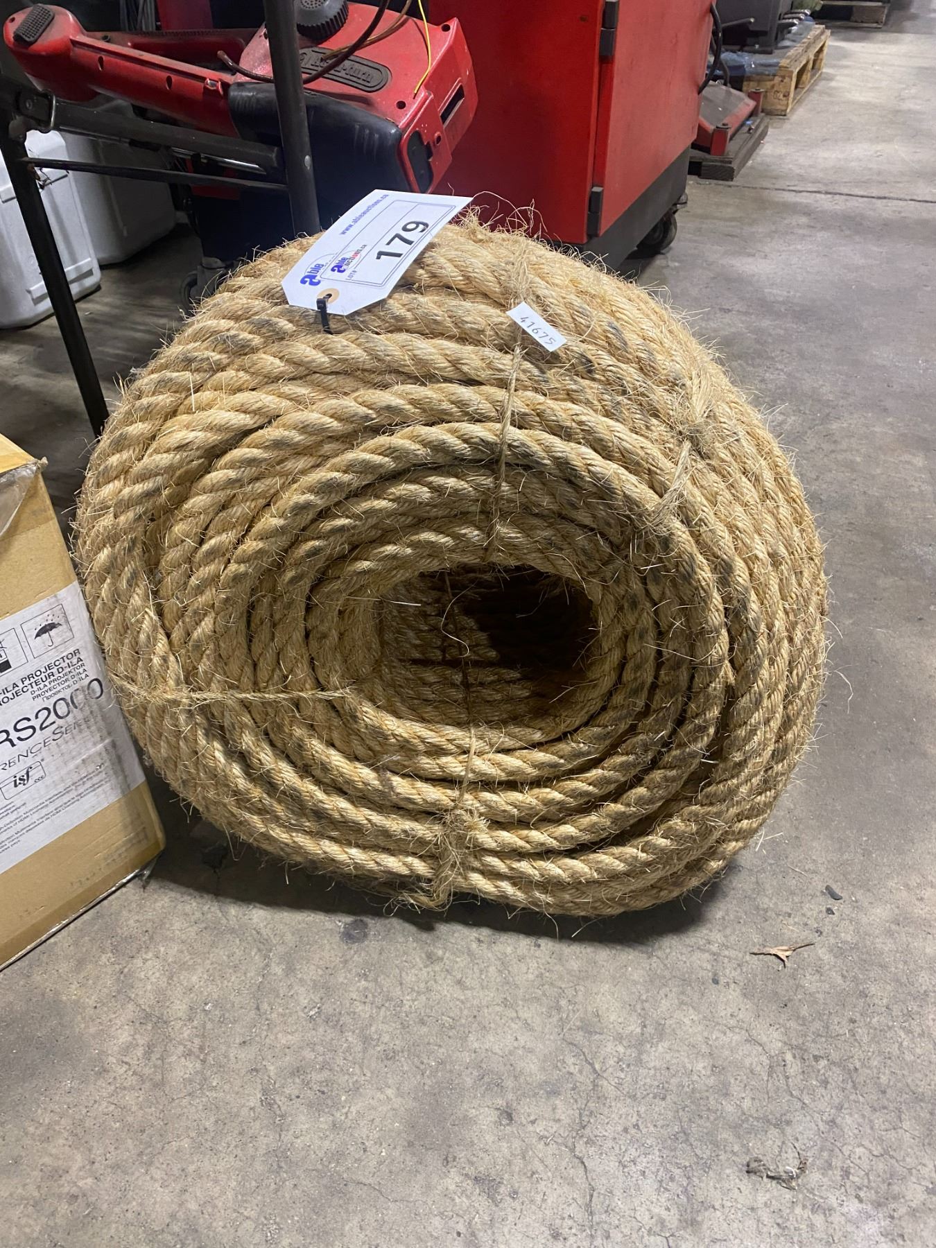 LARGE ROLL OF NATURAL HEMP ROPE