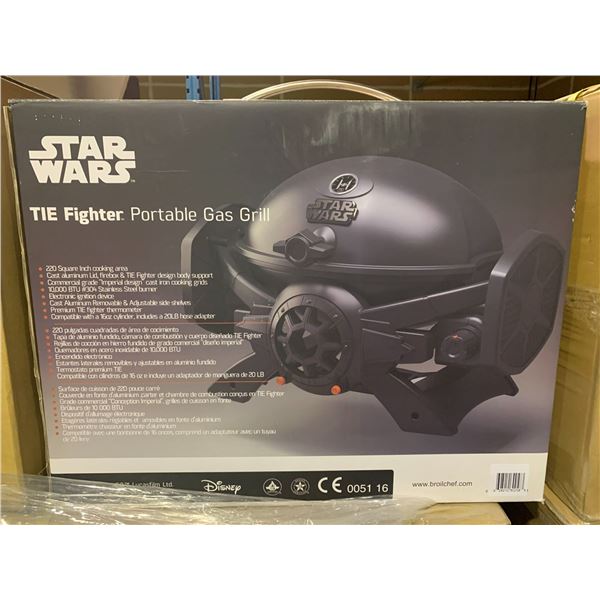 STAR WARS TIE FIGHTER PORTABLE GAS GRILL 220 SQ INCH COOKING AREA, THERMOMETER, HOSE AND