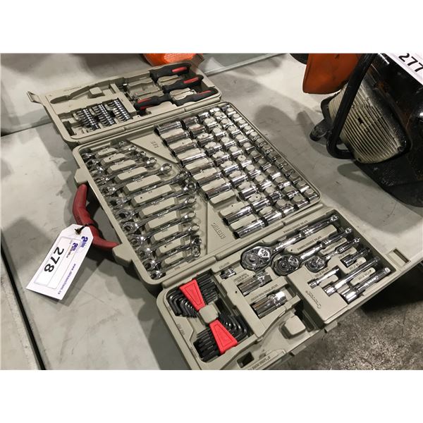 CRESCENT SOCKET, WRENCH, AND SCREW DRIVER SET