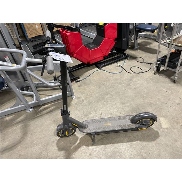 NINEBOT G30P KICK SCOOTER ELECTRIC ASSISTED SCOOTER ( NO CHARGER )