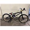 Image 2 : BLACK SINGLE SPEED BMX STYLE BIKE