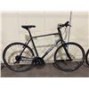 Image 2 : GIANT ESCAPE GREY 27 SPEED ROAD BIKE