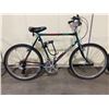 Image 2 : 2 BIKES: GREEN SUTEKI 15 SPEED MOUNTAIN BIKE & GREY NO NAME SINGLE SPEED FRONT SUSPENSION MOUNTAIN
