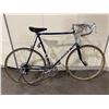 Image 2 : 2 BIKES: BLUE RALEIGH 10 SPEED VINTAGE TOUR BIKE & BLACK MAGNA 6 SPEED FRONT SUSPENSION MOUNTAIN