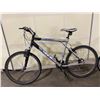 Image 1 : GT AVALANCHE 2.0 SILVER 24 SPEED FRONT SUSPENSION HYBRID MOUNTAIN BIKE