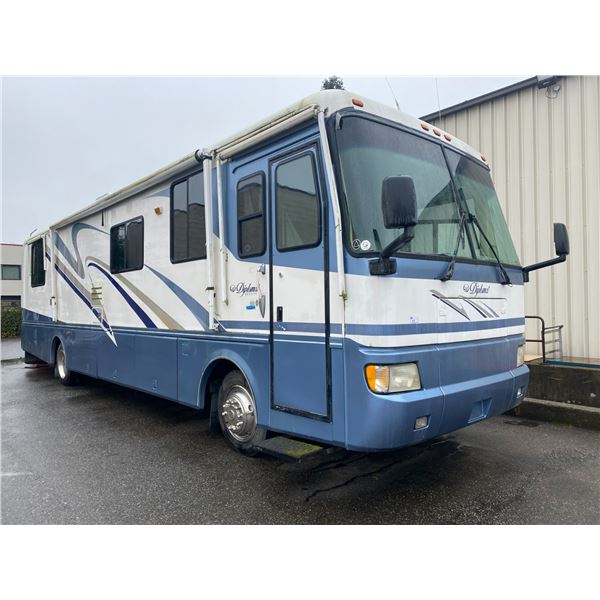 *TOW* 2000 DIPLOMAT MONACO, MOTORHOME, BLUE/WHITE, VIN # 1RF120510Y2007815
