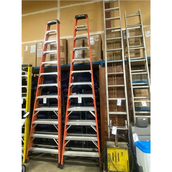 WERNER ORANGE 12' FIBER GLASS LADDER