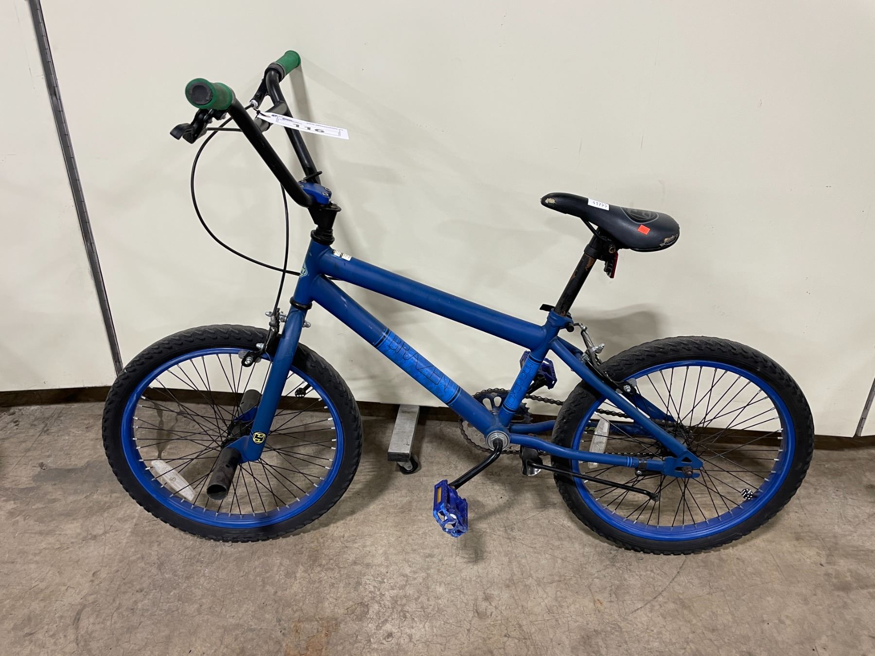 HUFFY BLUE SINGLE SPEED BMX BIKE