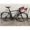 Image 2 : GIANT TCR BLACK 20 SPEED CARBON FIBER RACING BIKE WITH MEDIUM SIZE FRAME