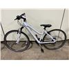 Image 1 : GHOST PANAMAO X2 WHITE 21 SPEED FRONT SUSPENSION HYBRID STYLE BIKE