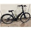 Image 2 : DEVINCI GRIFFIN E BLUE 9 SPEED HYBRID STYLE ELECTRIC BIKE WITH FULL DISC BRAKES & MEDIUM SIZE FRAME