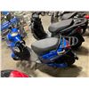 Image 3 : GIO ELECTRIC BLUE VESPA LOOK ELECTRIC SCOOTER ( NO KEY, NO CHARGER, RUNNING CONDITION UNKNOWN )