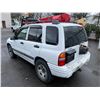 Image 2 : *TOW* 2002 SUZUKI VITARA, 4DR SUV, WHITE, VIN # 2S3TD52V026104541