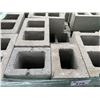 Image 2 : PALLET STACK OF OUTDOOR ROUGH EDGE RETAINING WALL CINDER BLOCKS