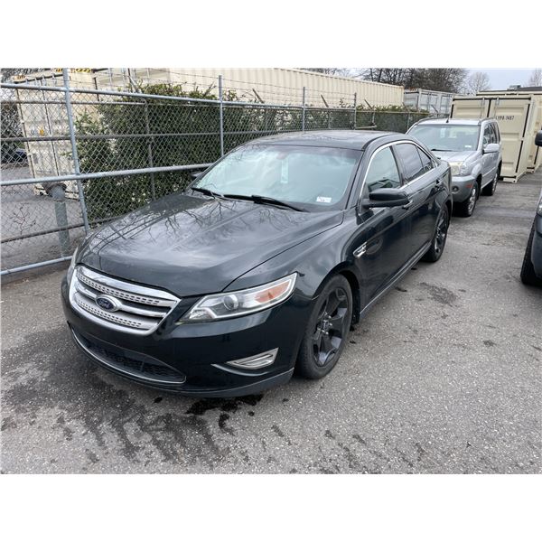 2010 FORD TAURUS SHO, 4DR SEDAN, GREEN, VIN # 1FAHP2KT1AG100916