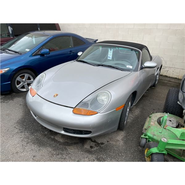 2002 PORSCHE BOXSTER, 2 DR, CONVERTIBLE, GREY, VIN# WP0CA298X2U620929