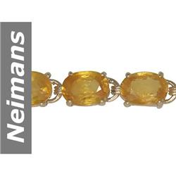 19.00 ct Yellow Sapphire Bracelet 14kt Gold