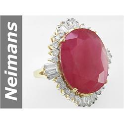 27.04 ct Ruby & Diamond Ring 14kt Gold