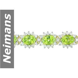29.52 ct Peridot & White Sapphire Bracelet 14kt Gold