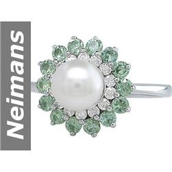 7 MM Akoya Pearl & Green Sapphire & Diamond Ring 14kt Gold