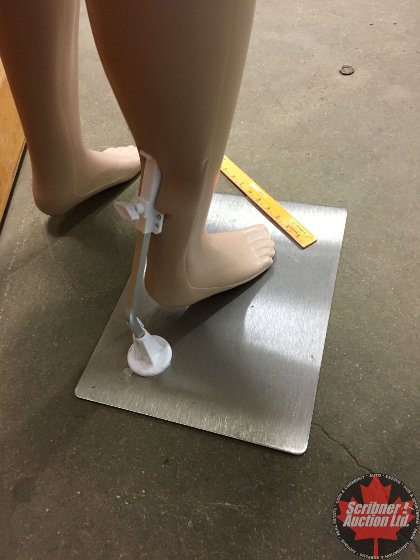 Plastic 6ft Mannequin Male Figure plastic-6ft-mannequin-male-figure