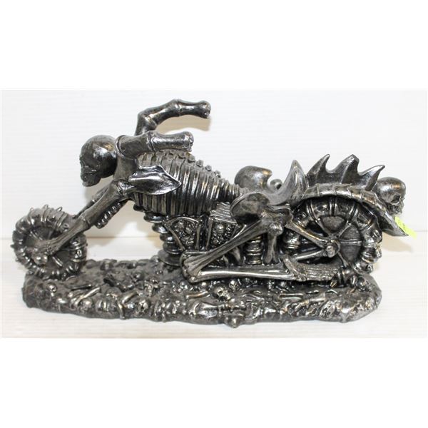 MOTORBIKE SKULL SCULPTURE