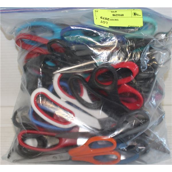 BAG OF SCISSORS
