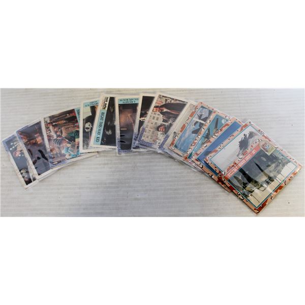 HOME ALONE & DESERT STORM CARDS COLLECTION