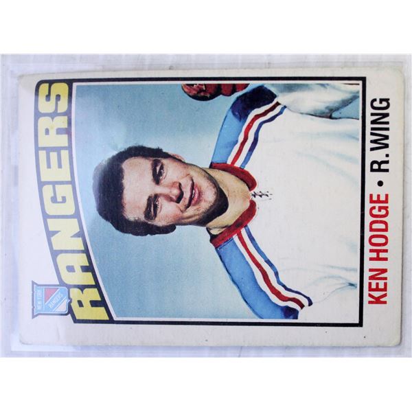 25)  VINTAGE KEN HODGE 1976-77 OPC HOCKEY CARD.