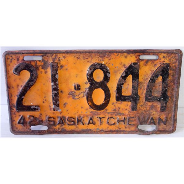 1942 SASKATCHEWAN LICENCE PLATE