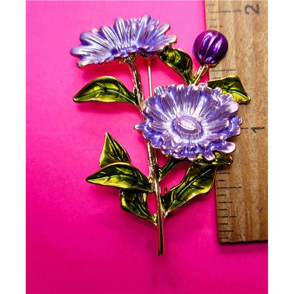 20)  GOLD TONE WITH GREEN ABD PURPLE ENAMEL