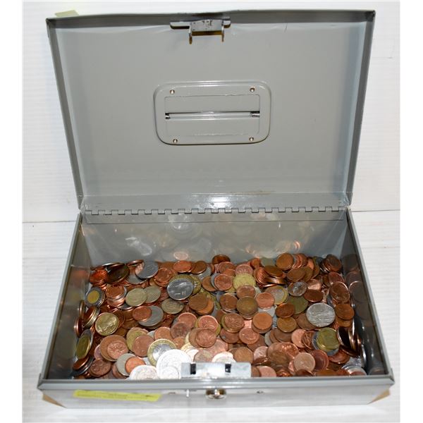 CASH BOX WITH LOTS OF COINS INSIDE ALL TOGETHER