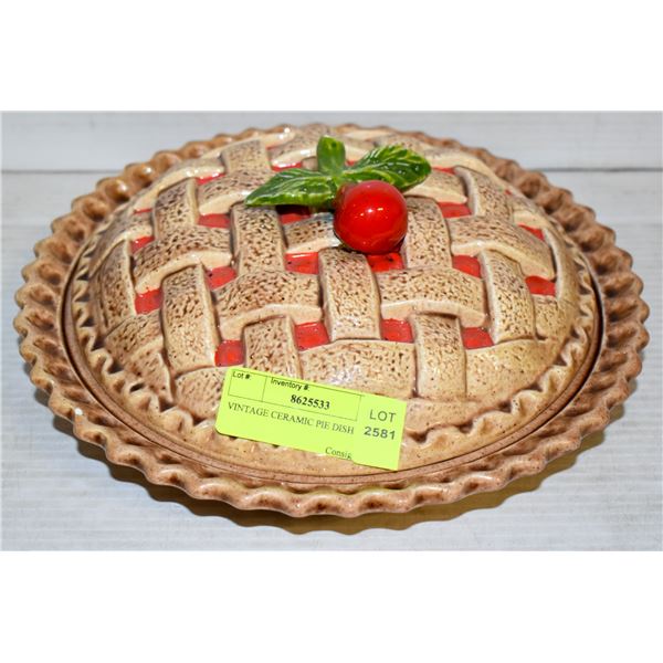 VINTAGE CERAMIC PIE DISH