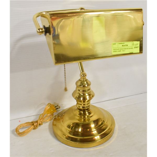VINTAGE SOLID BRASS BANKERS DESK LAMP - TILT