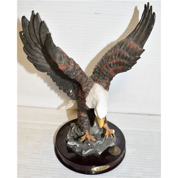 THE CANADIAN WILDERNESS EAGLE FIGURINE