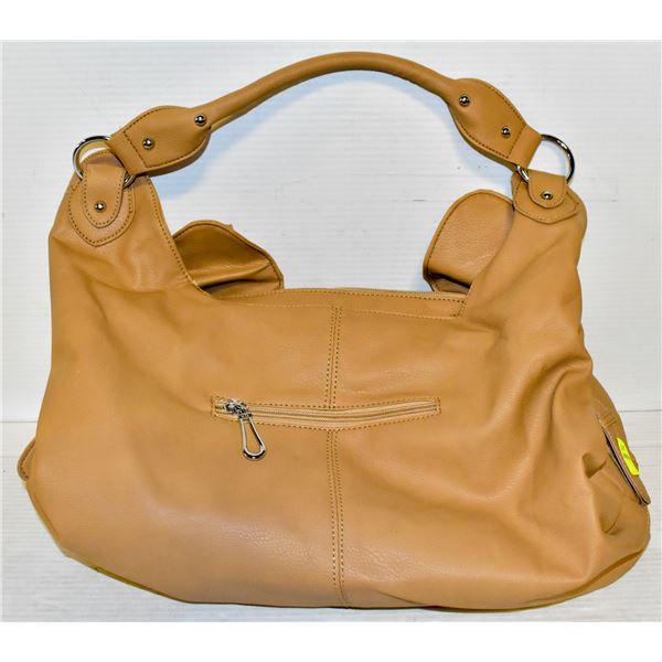 TAN PURSE