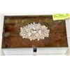 Image 1 : MIRRORED JEWELED JEWELRY BOX